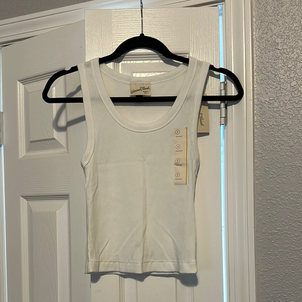 Universal Thread Cream Tank Top
